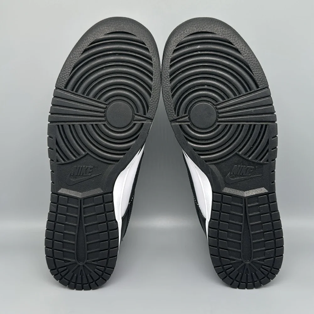 Nike Dunk Low Retro White Black Panda Shoes‎ DO1391-100 Men's Sz 11